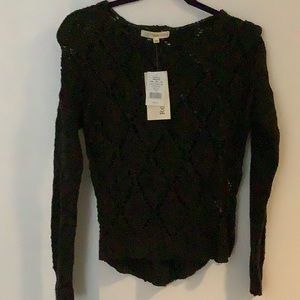 NWT Rewind women’s sweater size extra small. See measurements and color close-up